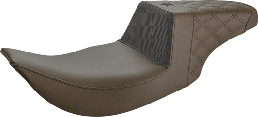 SADDLEMEN Unknown Industries Seat - Front Carbon Fiber/Black Gripper Lumbar/Rear Lattice Stitch - FL UN97-06-173BR