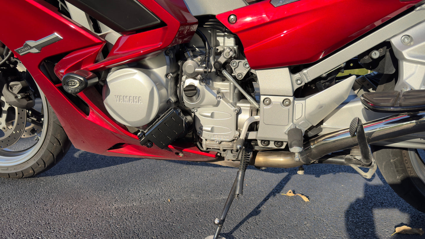 Highway Foot Rest Kit for Yamaha FJR 1300